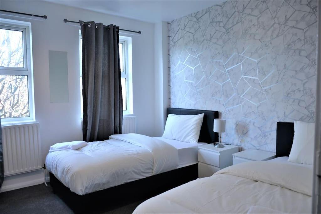 London Zone 2, 2 Bedroom House Exterior foto