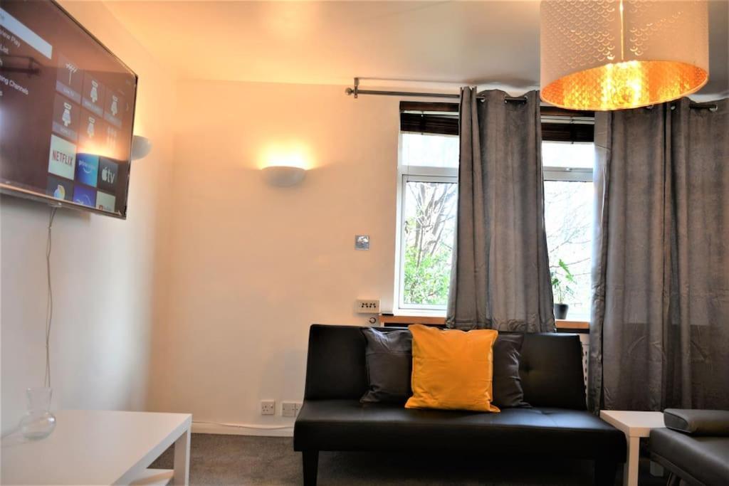 London Zone 2, 2 Bedroom House Exterior foto
